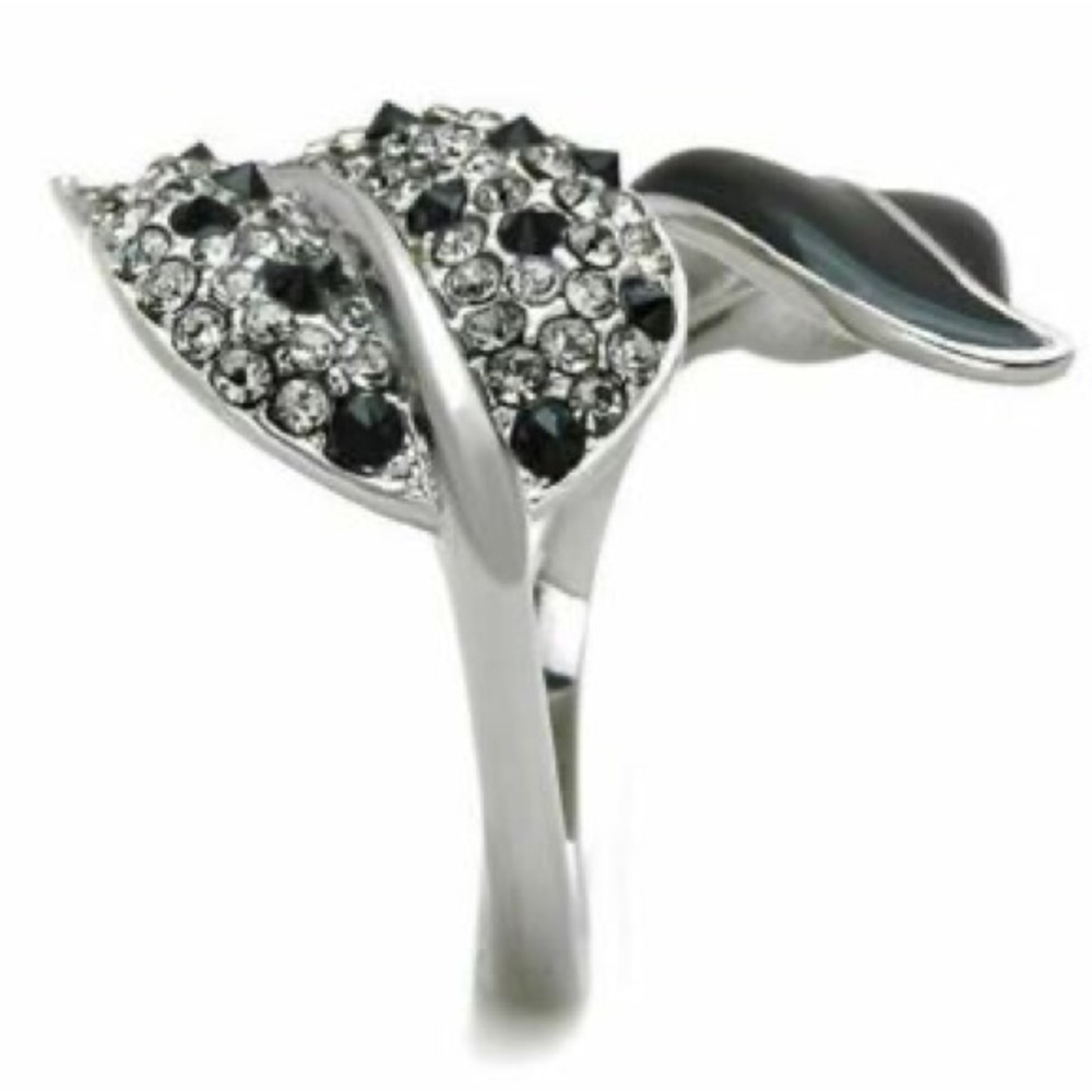 STAINLESS STEEL Black & Clear Crystals Leaf Ring - Picture 14 of 15